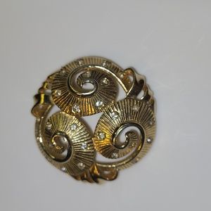 Boucheron brooch